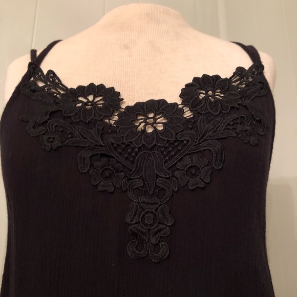 Women’s Caution To The Wind Racerback Tank Top M - Picture 2 of 5